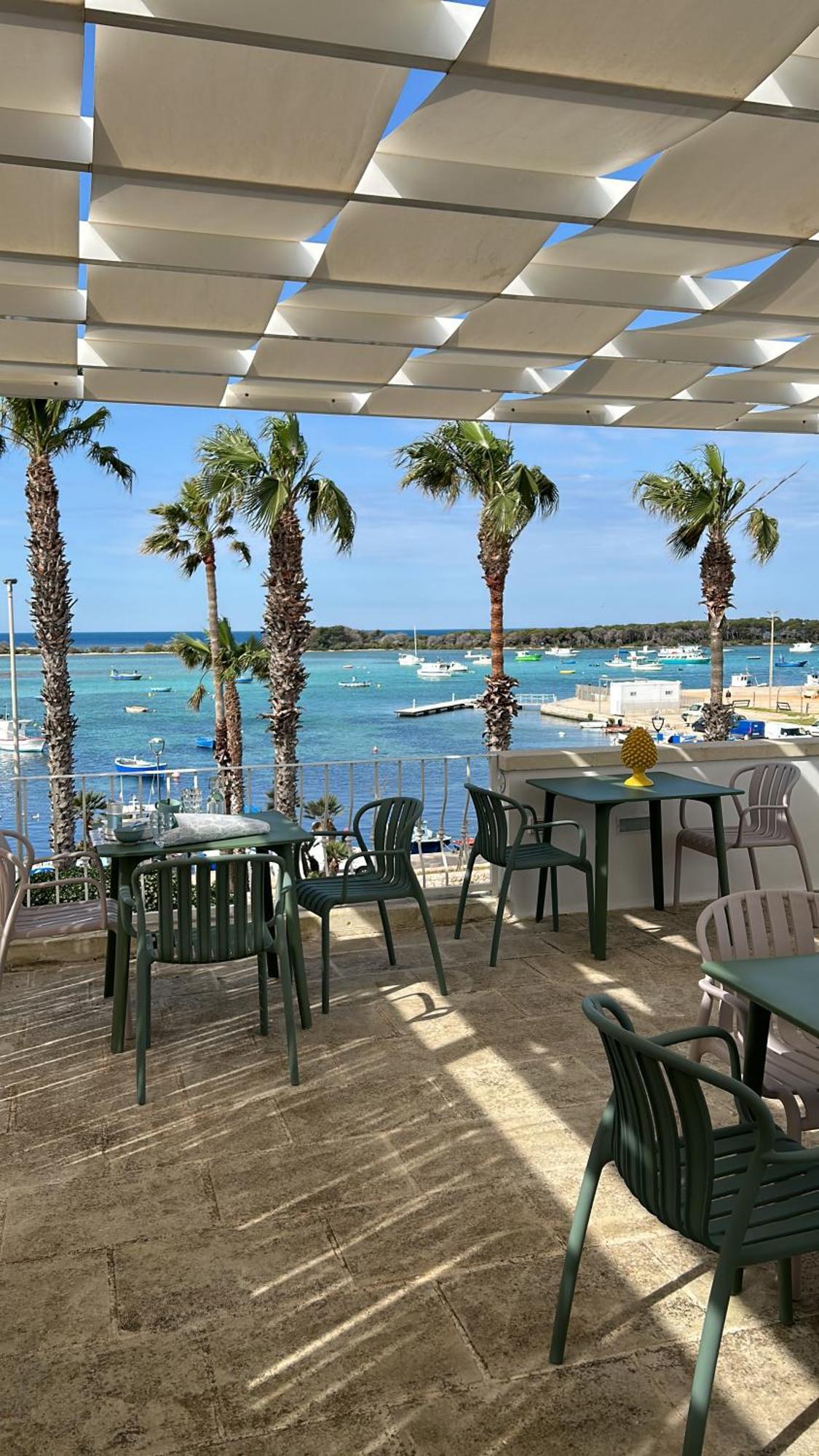 Casa Clementina Rooms Vista Mare ポルト・チェザーレオ エクステリア 写真